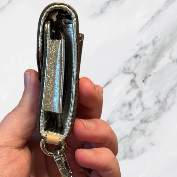 Michael Kors Vintsge Y2K Metallic Silver Wristlet and Phone Case Wallet - Picture 8 of 15